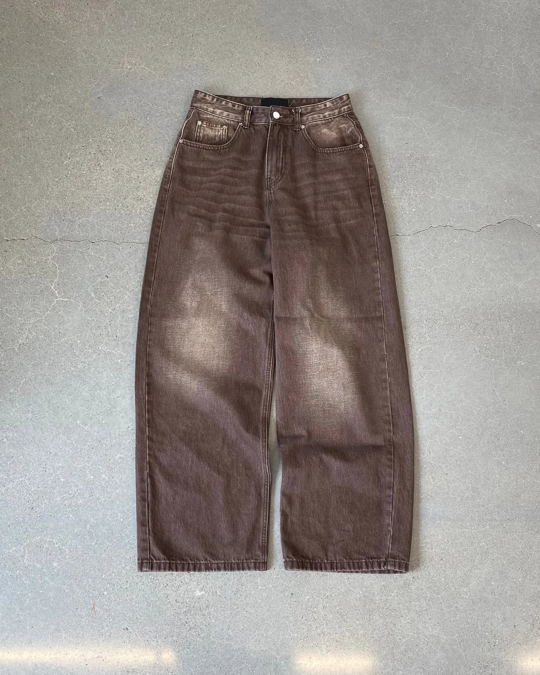 Brownstone Oversized Jeans